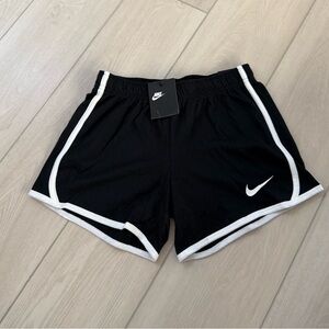 Nike sportswear shorts